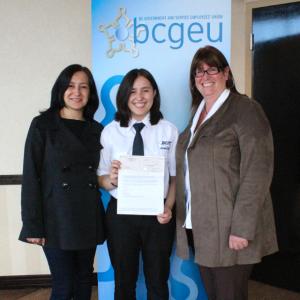 photo of BCGEU President Stephanie Smith with Victoria Vargas and her mother